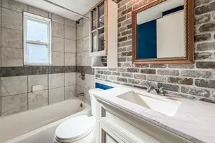 3239 Pickbury Dr, Cincinnati, OH 45211 - Photo 18