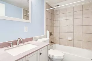 3239 Pickbury Dr, Cincinnati, OH 45211 - Photo 22