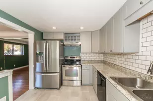 3239 Pickbury Dr, Cincinnati, OH 45211 - Photo 10