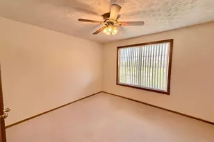 6821 Cincinnati Dayton Rd, Liberty Township, OH 45044 - Photo 20