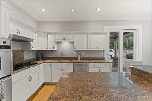 559 Delta Terrace, Cincinnati, OH 45226 - Photo 28