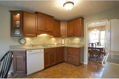 126 Chapel Hill Drive, Fairfield, OH 45014 - Photo 8