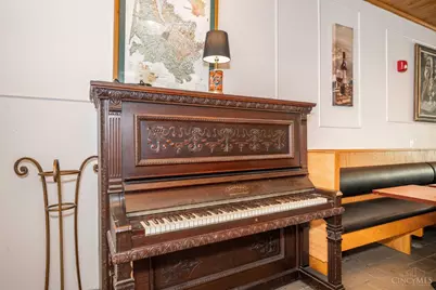 2015 Madison Road, Cincinnati, OH 45208 - Photo 22