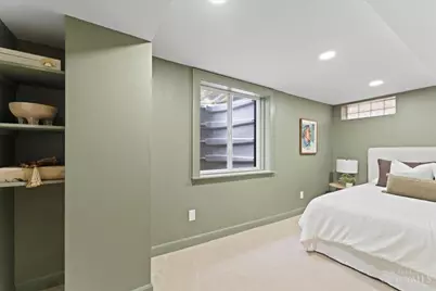 2185 Crane Avenue, Cincinnati, OH 45207 - Photo 24