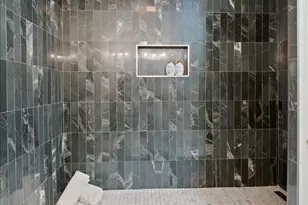 2185 Crane Ave, Cincinnati, OH 45207 - Photo 20