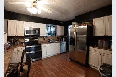 1352 Forester Drive, Springfield Township, OH 45240 - Photo 4