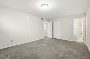 9760 Bunker Hill Ln, Montgomery, OH 45242 - Photo 18