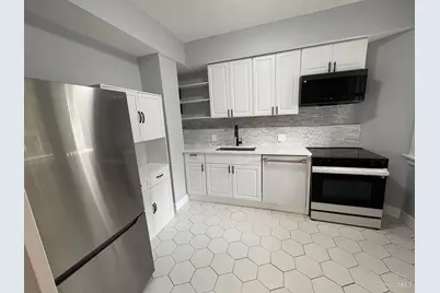 923 Rogers Place, Cincinnati, OH 45206 - Photo 2