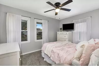 7818 Eustis Court, Deer Park, OH 45236 - Photo 12