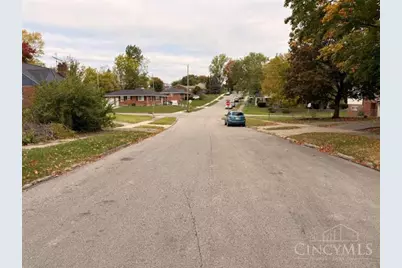 2239 Mayfair Road, Dayton, OH 45405 - Photo 4