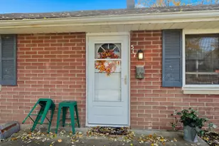 517 E Warren St, Lebanon, OH 45036 - Photo 4