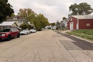 402 Main St, Brookville, OH 45309 - Photo 4