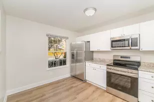 5375 Londonderry Dr, Sharonville, OH 45241 - Photo 6