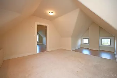 1535 Pullan Avenue, Cincinnati, OH 45223 - Photo 46