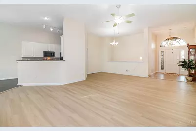 3871 Heritage Pointe Boulevard, Deerfield Township, OH 45040 - Photo 8