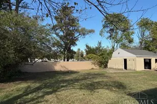 630 Hill Ave, Hamilton, OH 45015 - Photo 2