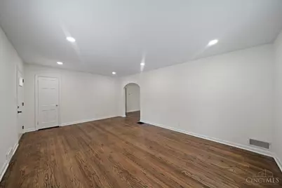 7158 Dunn Road, Anderson Township, OH 45230 - Photo 8