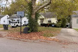 1424 Shaftesbury Rd, Dayton, OH 45406 - Photo 2