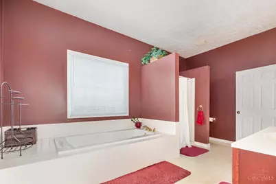 9670 Murdock Goshen Road, Hamilton Township, OH 45140 - Photo 22