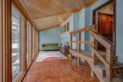 7674 Briargreen Lane, Miami Township, OH 45248 - Photo 10