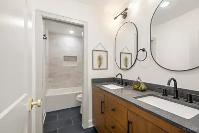 3917 Paxton Avenue, Cincinnati, OH 45209 - Photo 42