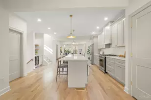 3917 Paxton Ave, Cincinnati, OH 45209 - Photo 6