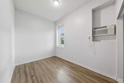 1636 Summit Road, Cincinnati, OH 45237 - Photo 12