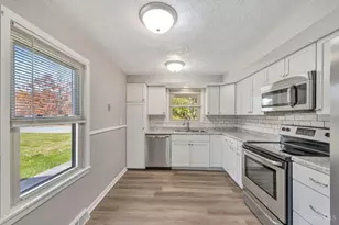 974 Westview Ave, Hamilton, OH 45011 - Photo 12