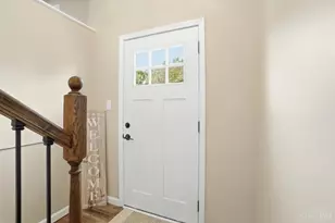 1371 Finch Ln, Miami Township, OH 45150 - Photo 6