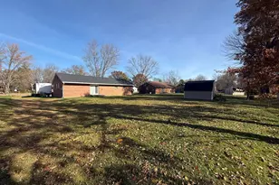 7504 Brock Dr, Blanchester, OH 45107 - Photo 4