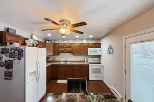 7504 Brock Dr, Blanchester, OH 45107 - Photo 10