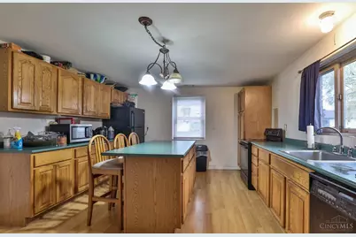 4104 Trevor Avenue, Cheviot, OH 45211 - Photo 8