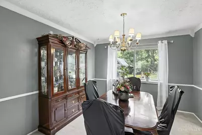 1128 Oldwick Drive, Reading, OH 45215 - Photo 8