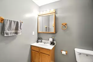 241 Raycon Dr, Union Twp, OH 45177 - Photo 10