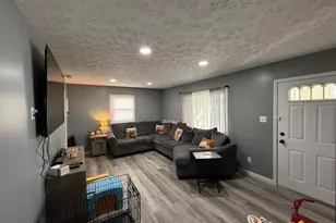 4235 Vannest Ave, Middletown, OH 45042 - Photo 6