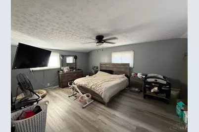 4235 Vannest Ave, Middletown, OH 45042 - Photo 10