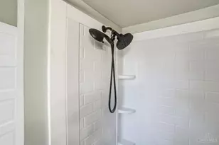 5524 Lester Rd, Cincinnati, OH 45213 - Photo 34