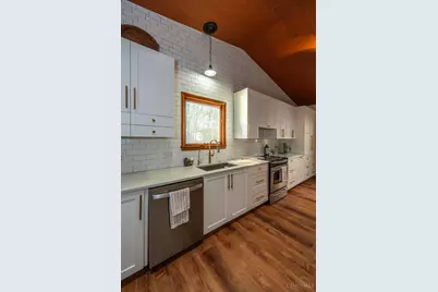 2550 Chess Wood Point, Centerville, OH 45458 - Photo 16
