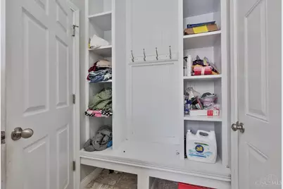 1757 Woodruff Lane, Wyoming, OH 45215 - Photo 22