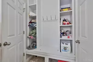 1757 Woodruff Ln, Wyoming, OH 45215 - Photo 22