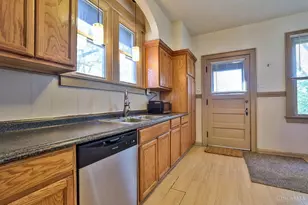 1027 Woodlawn Ave, Cincinnati, OH 45205 - Photo 16