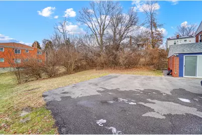 2424 Westwood Northern Boulevard, Cincinnati, OH 45211 - Photo 20