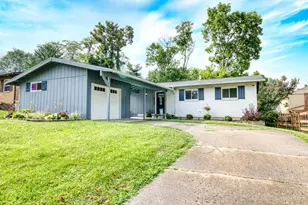 8557 Linderwood Ln, Anderson Township, OH 45255 - Photo 1