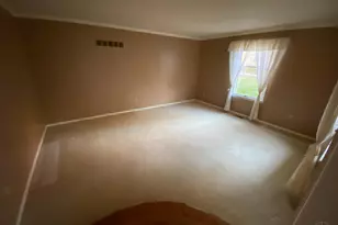 5569 Goldcrest Dr, Green Township, OH 45238 - Photo 6