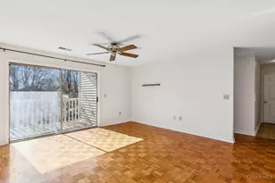 710 Carrington Pl, Loveland, OH 45140 - Photo 6