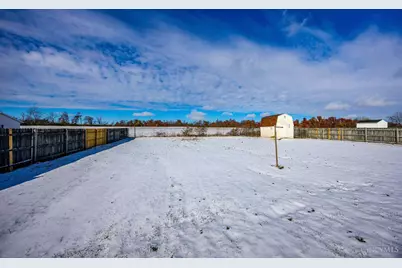 8793 Greenbush Road, Gratis Twp, OH 45311 - Photo 24