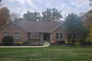 11529 Deer Trace Ln, Harrison Township, OH 45030 - Photo 2