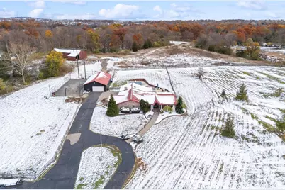 10800 Green Apple Road, Miamisburg, OH 45342 - Photo 2
