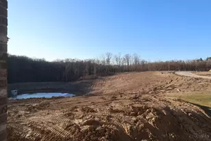 4008 Trailside Dr, Green Township, OH 45248 - Photo 6