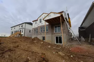 4008 Trailside Dr, Green Township, OH 45248 - Photo 4